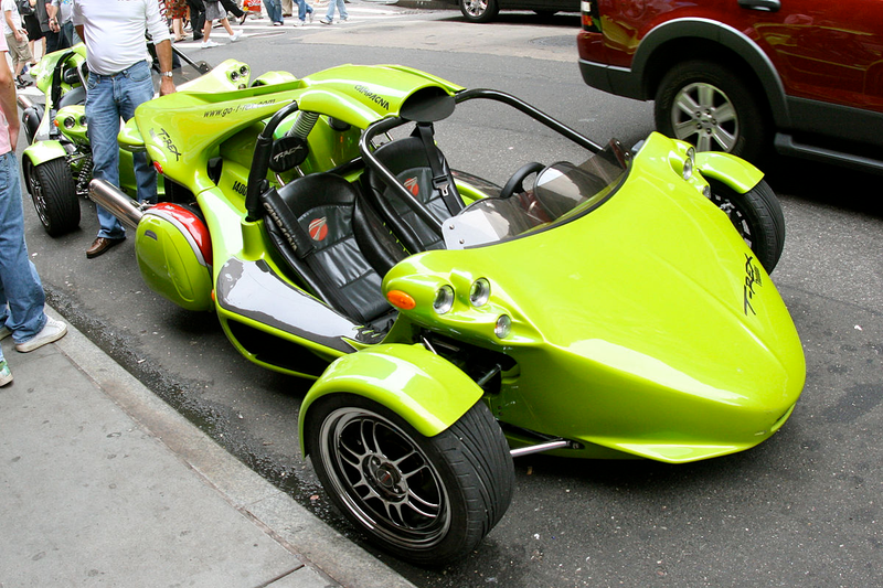 Illustration for article titled Which 3 Wheeler would you choose? Steering wheel or Handlebars? Side by side or tandem seating?